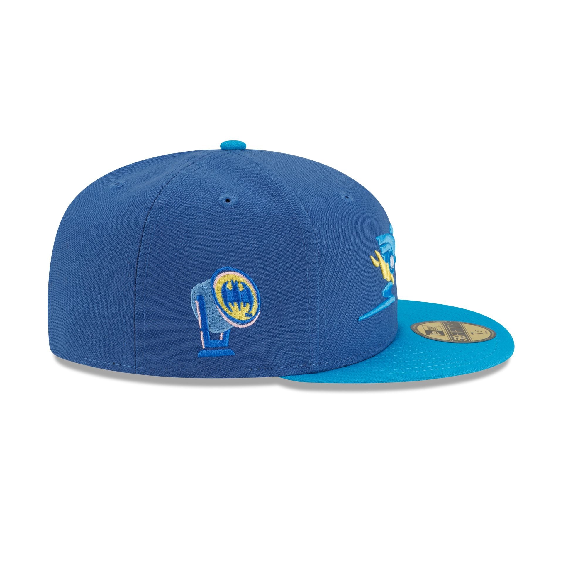 70991893_59FIFTY_ENT25_BATMAN4EVA_BATMAN_BLUE_RSIDE-1.jpg