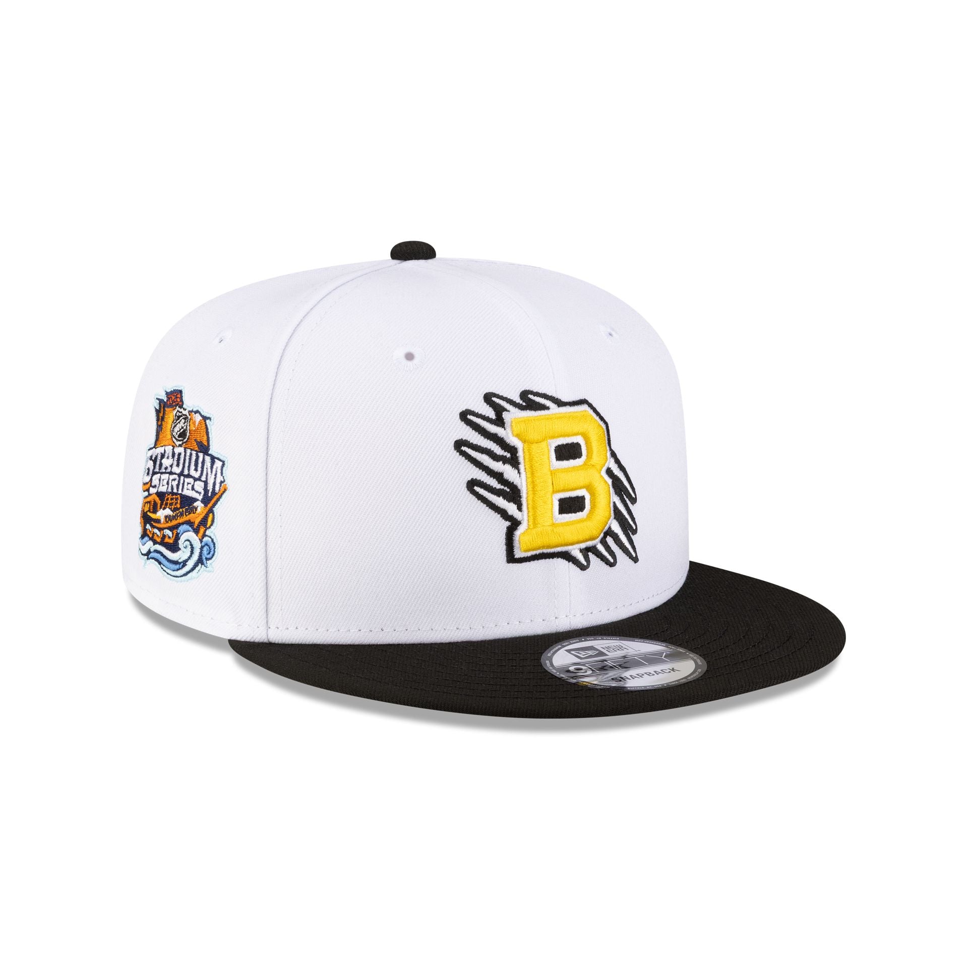 71007118_9FIFTY_STADIUM_SERIES26_BOSBRU_WHITE_3QR-1.jpg