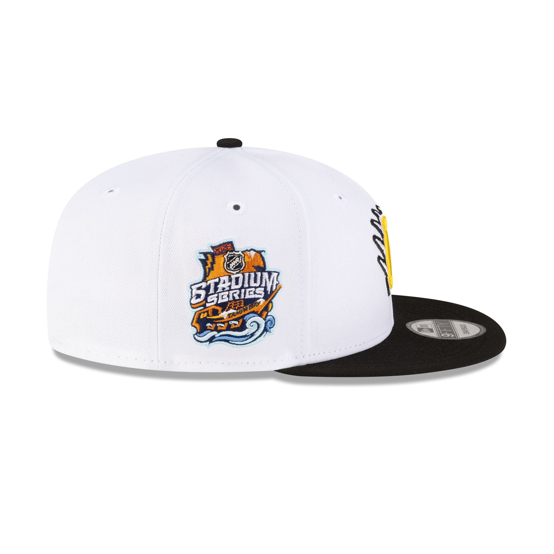 71007118_9FIFTY_STADIUM_SERIES26_BOSBRU_WHITE_RSIDE-1.jpg