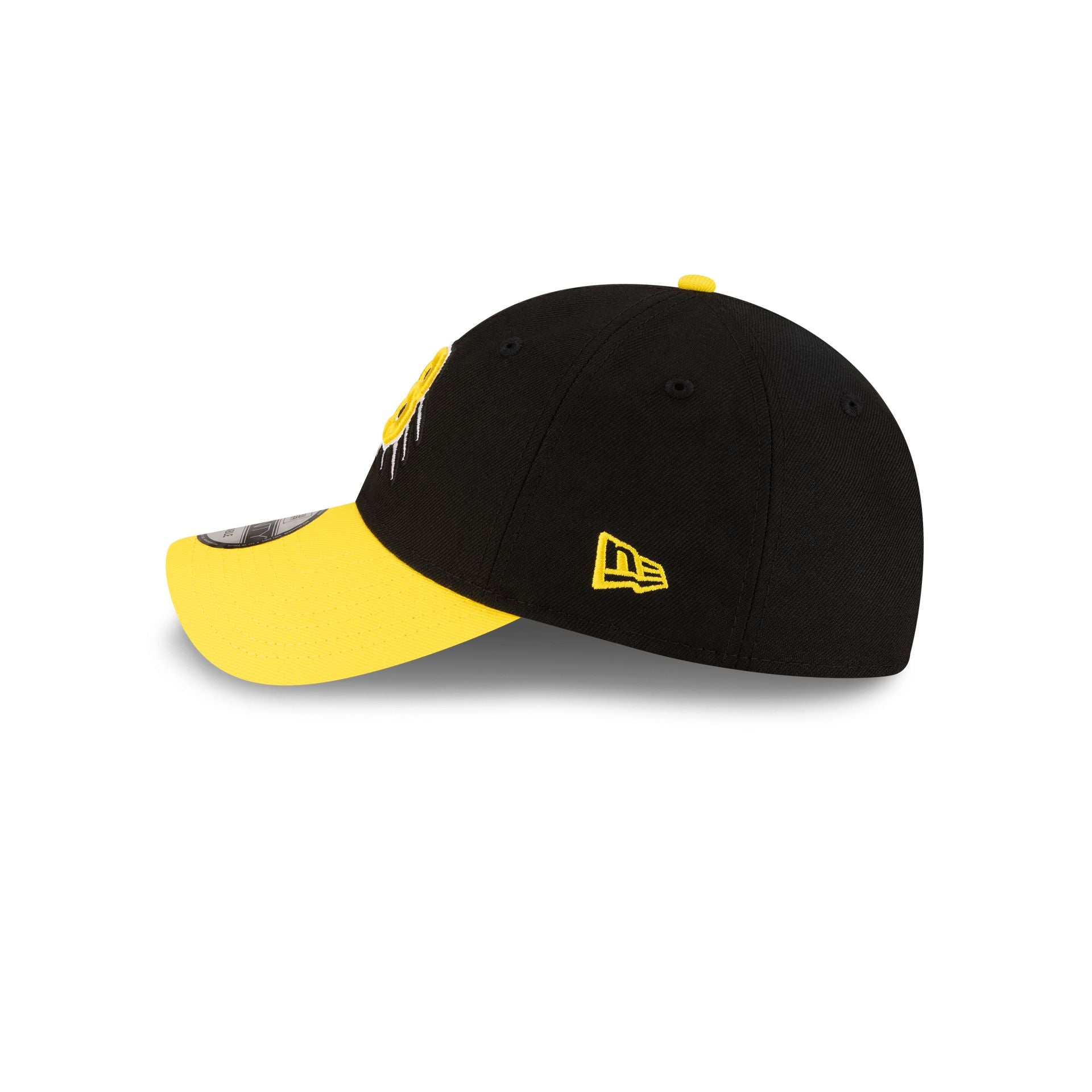 71007121_9TWENTY_STADIUM_SERIES26_BOSBRU_BLACK_YELLOW_LSIDE-1.jpg