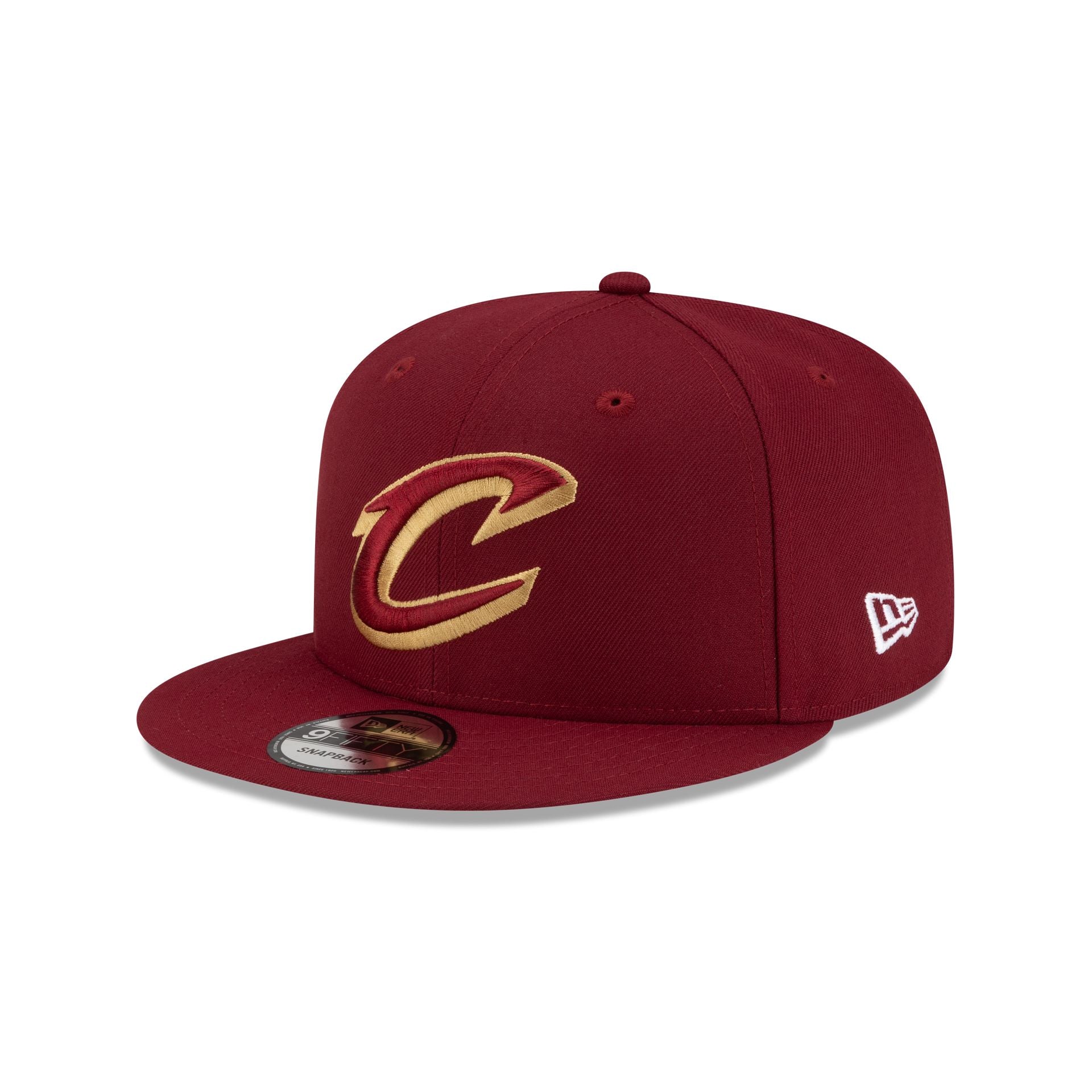 71008312_9FIFTY_NBA25_CHRISTMAS_CLECAV_RED_3QL-1.jpg
