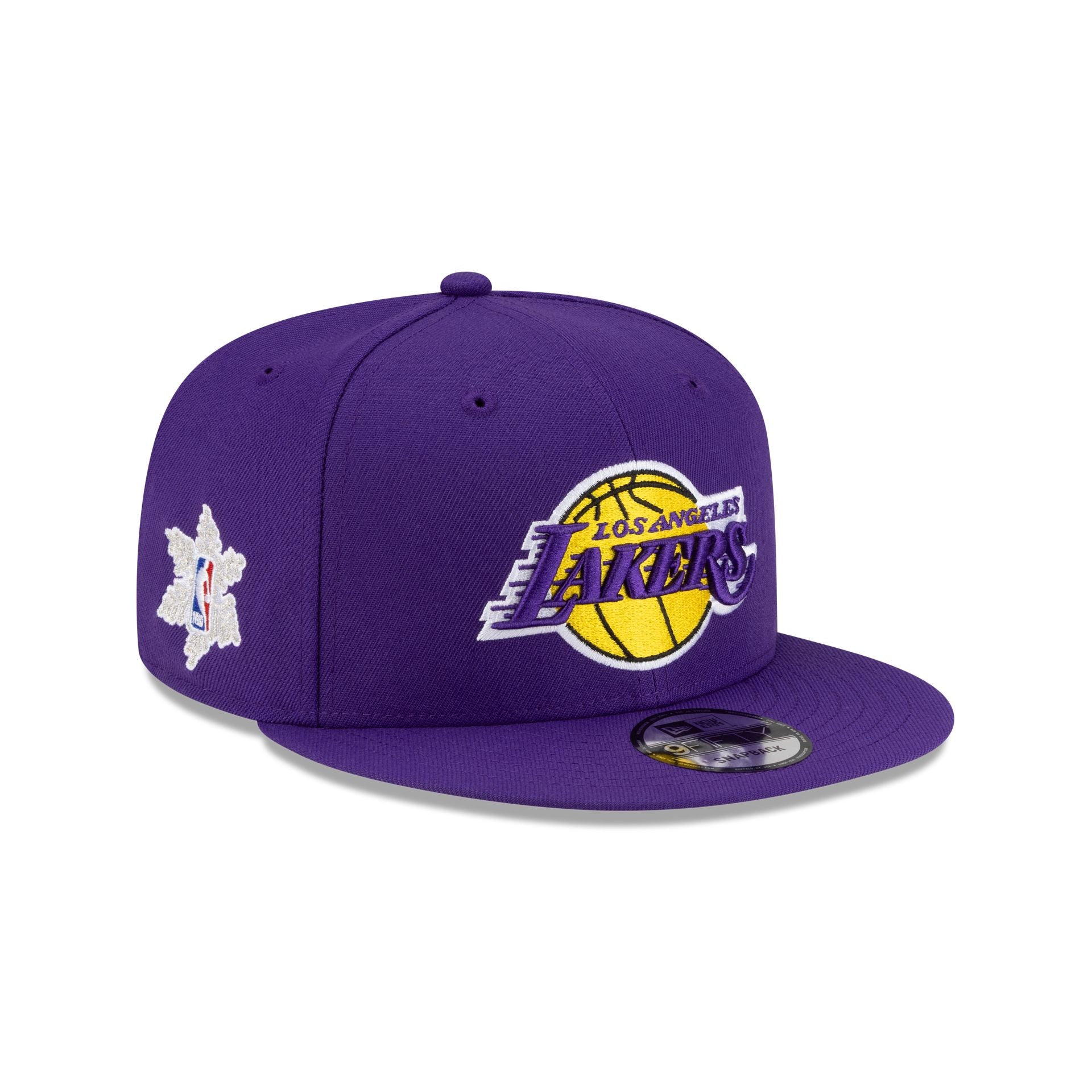 71008379_9FIFTY_NBA25_CHRISTMAS_LASLAK_PURPLE_3QR-1.jpg