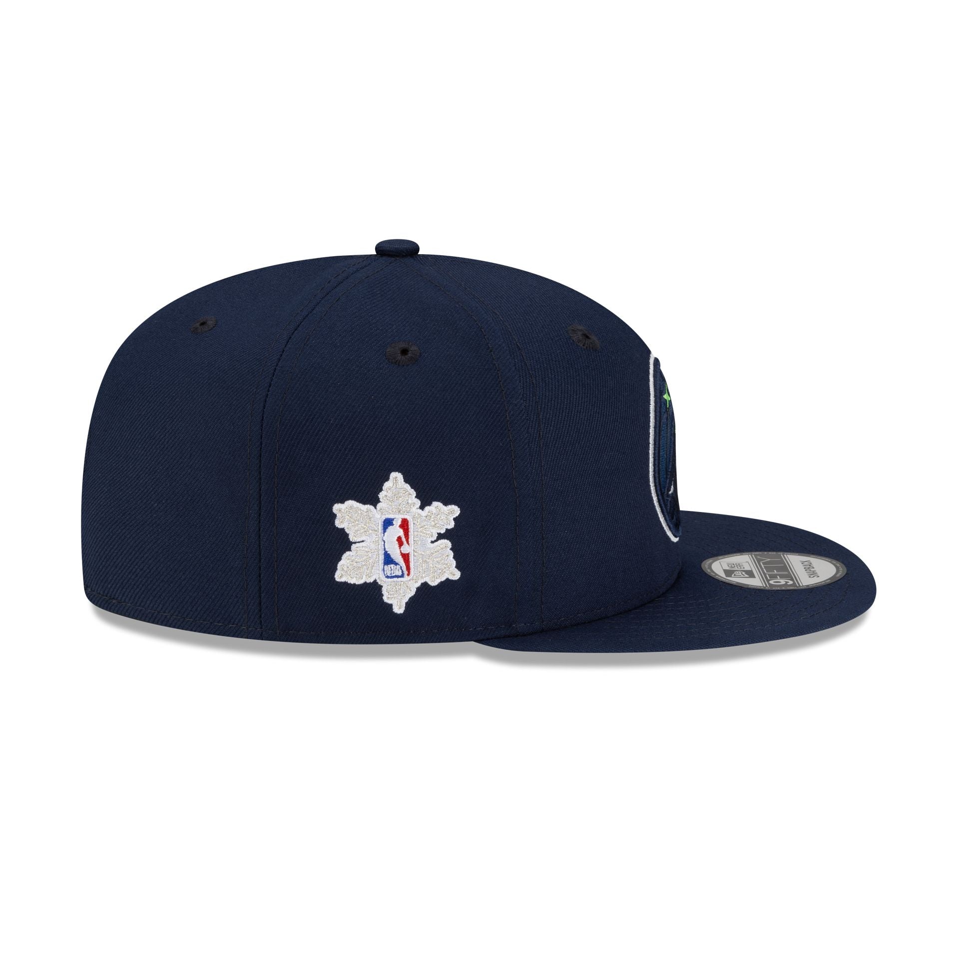 71008380_9FIFTY_NBA25_CHRISTMAS_MINTIM_BLUE_RSIDE-1.jpg