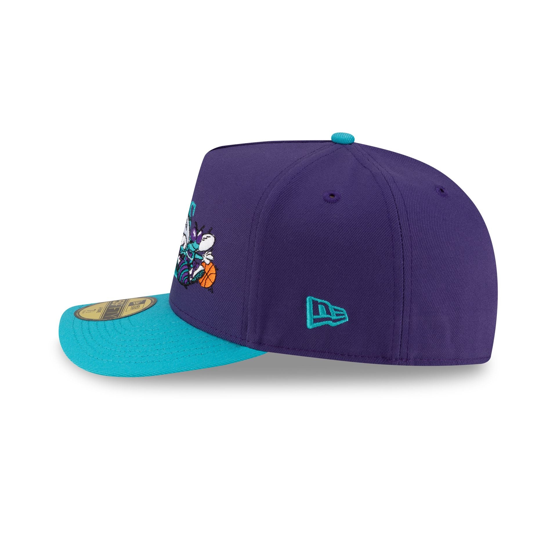71024334_59FIFTY_20AF_NBA26_HWC_GCP_26_CHAHORHC_PURPLE_LSIDE-1.jpg