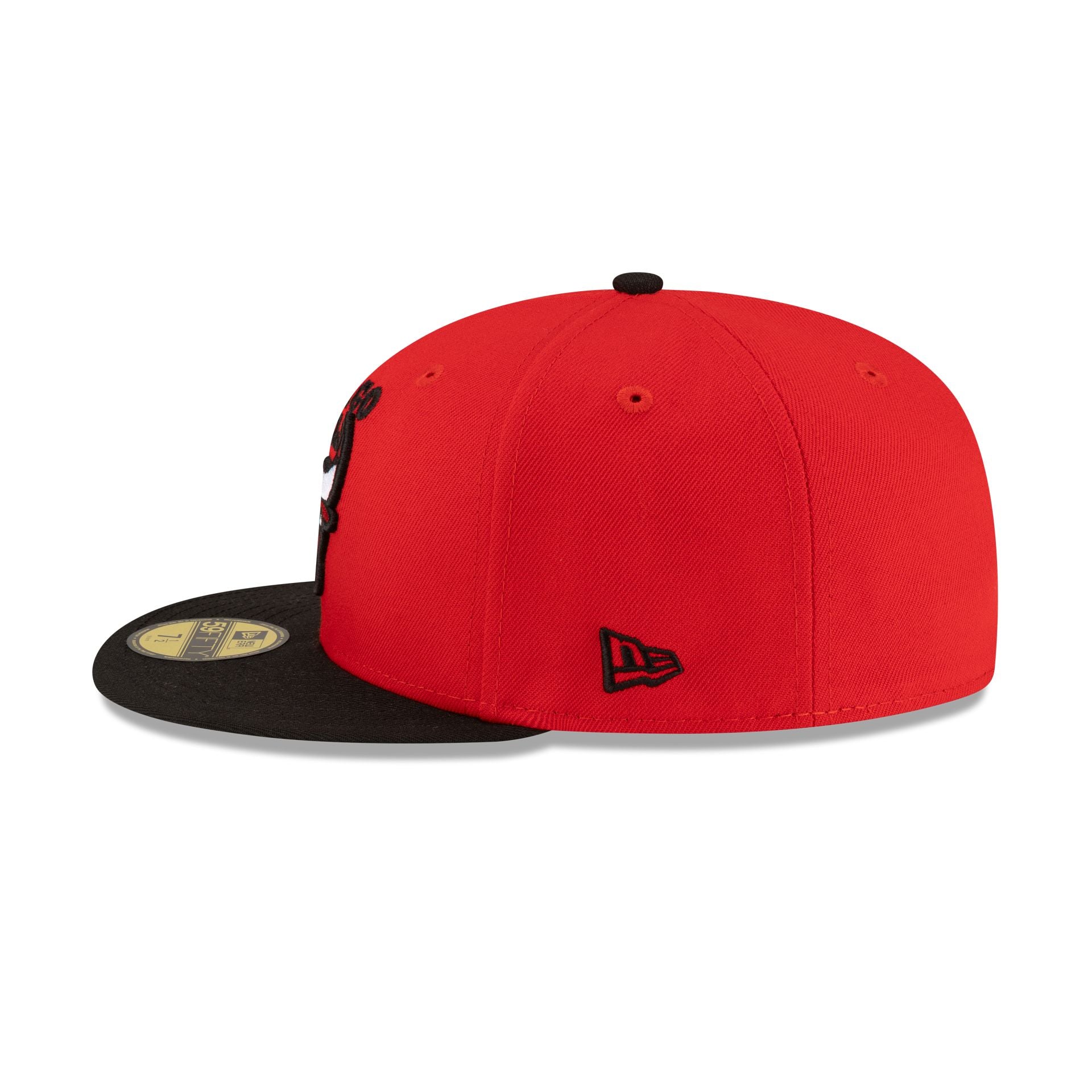 71025219_59FIFTY_NBA26_HWC_GCP_26_CHIBULHC_RED_LSIDE-1.jpg
