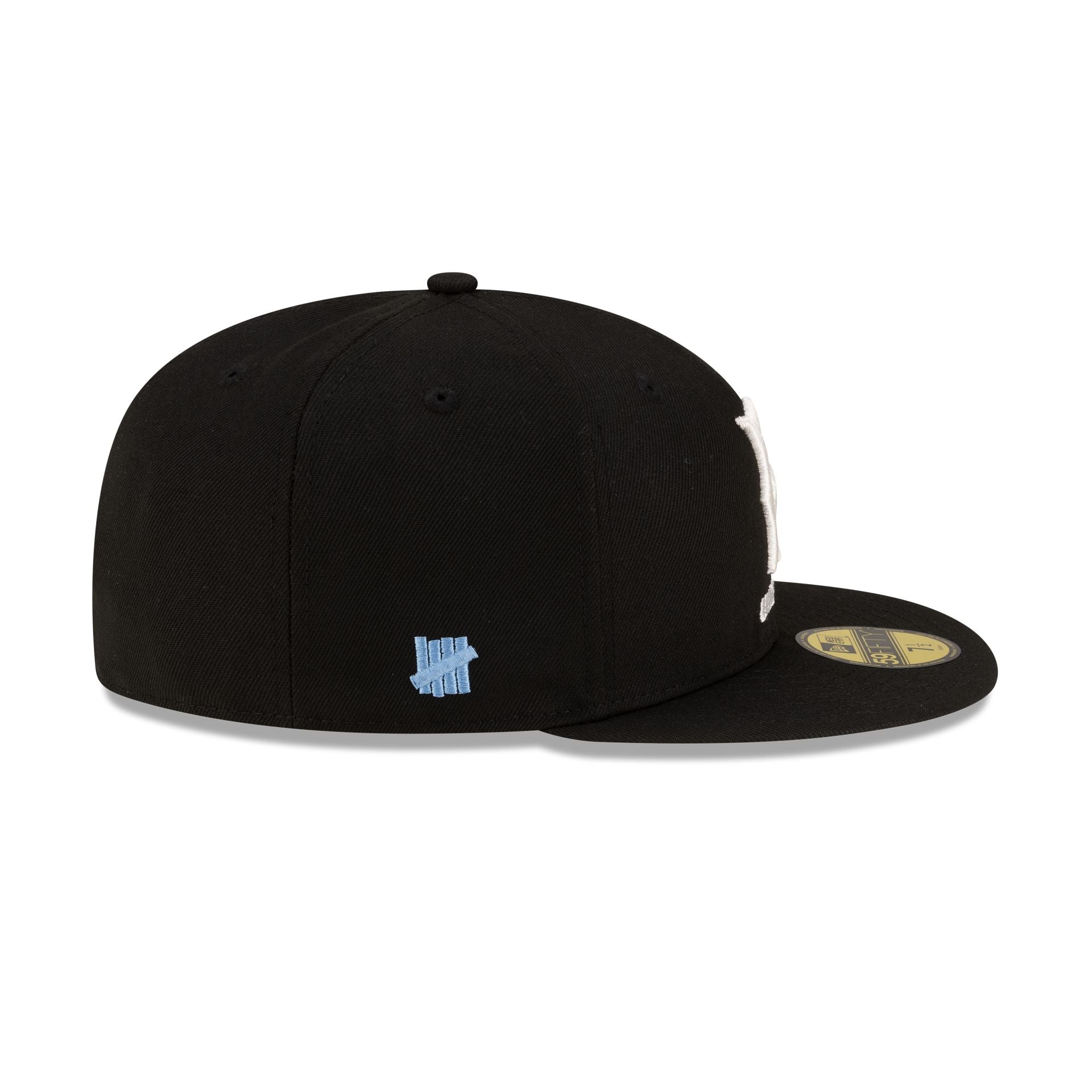 71038786_59FIFTY_COLLAB26_UNDFTD_BRODODCC_BLACK_RSIDE-1.jpg