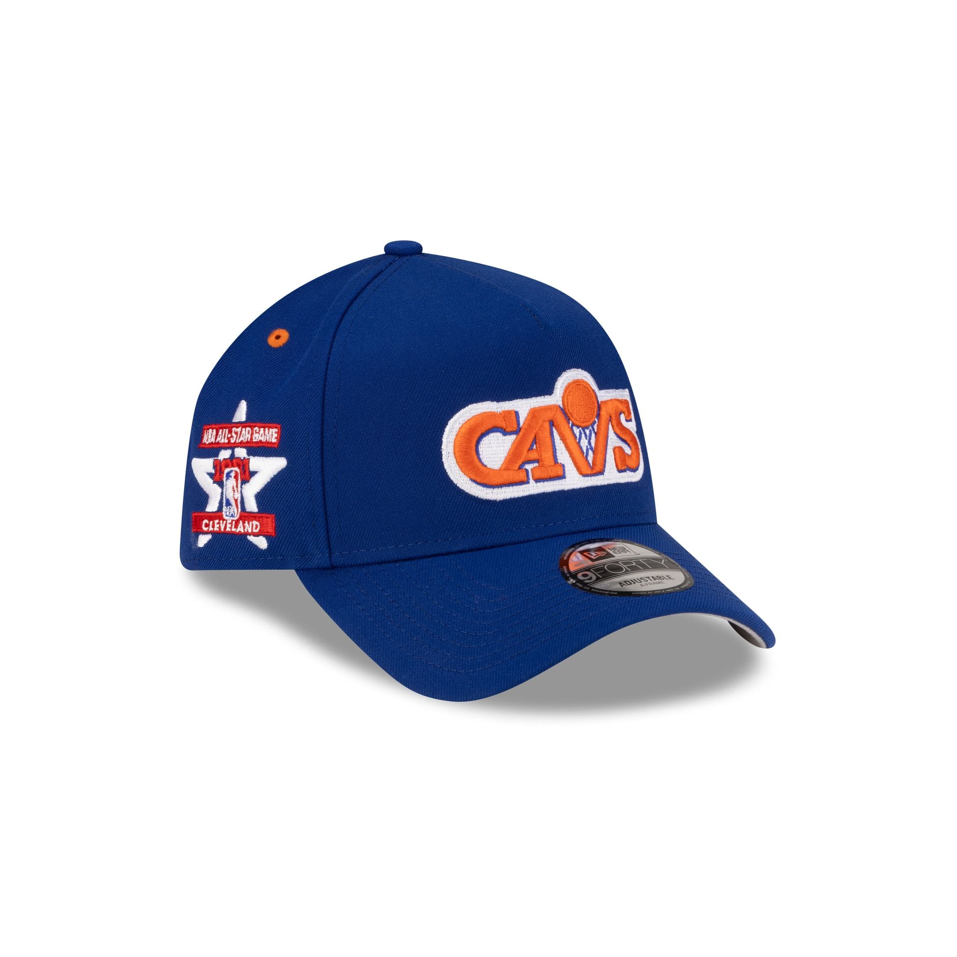 71042628_9FORTY_20AF_GCP26_NBA80sHWC_CLECAVHC_BLUE_3QR-1.jpg